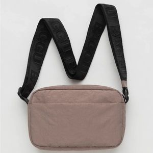 Baggu Camera Bag Crossbody - Taupe